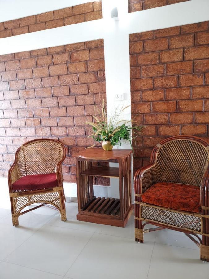 Dr Nisha'S Vedic Remedies Thiruvananthapuram Ngoại thất bức ảnh